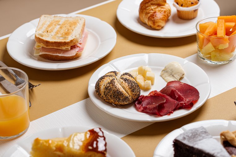 breakfast.jpg